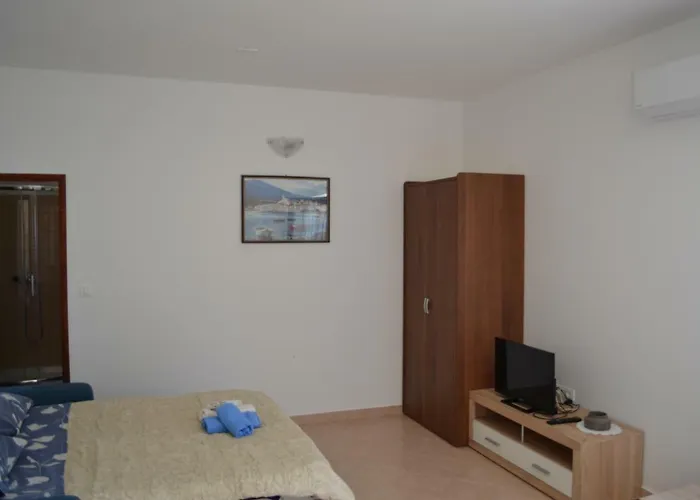Apartman Denis *