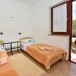Denis Apartamento *